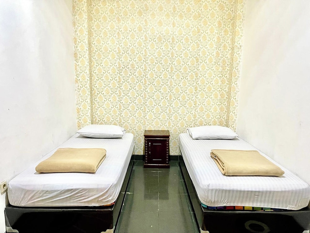 Yani Guesthouse