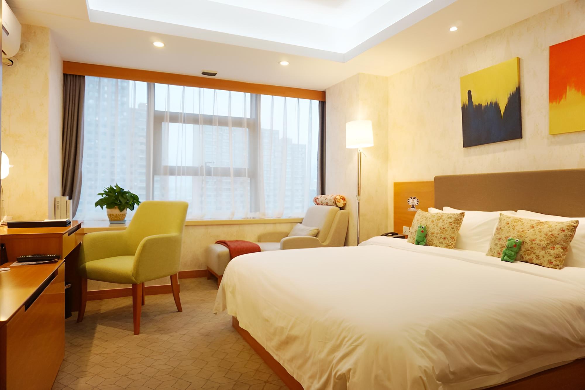 Oak Chateau Dalian