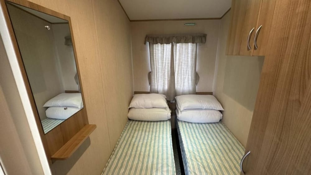 3-bed Caravan Near Mablethorpe view 2