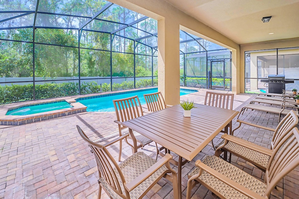 Windsor at Westside Resort Home w/ Pool & Hot Tub