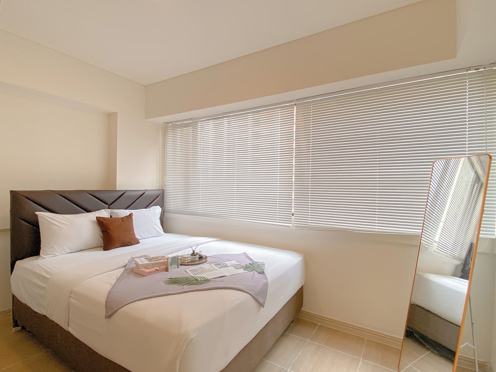 Tidy Warm Toned 2Br Apartment Meikarta