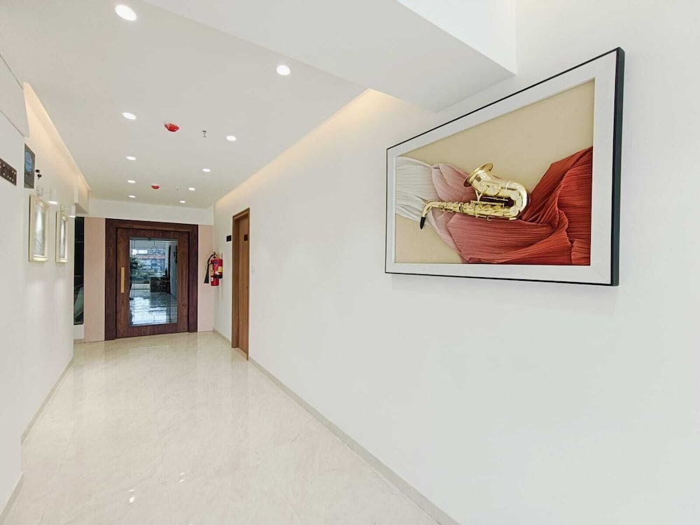 MURLI HOTEL LUXURY ROOMS
