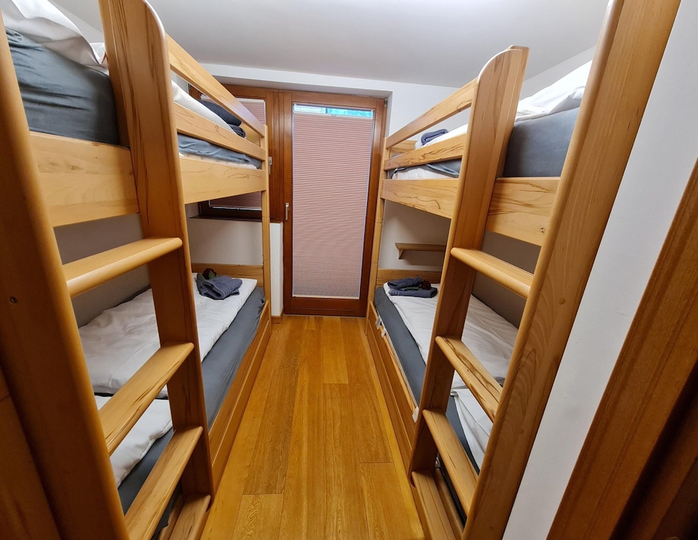 Cozy Apartment Near Murkarspitze