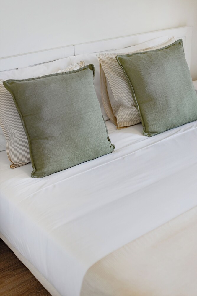 Antas Green Executive
