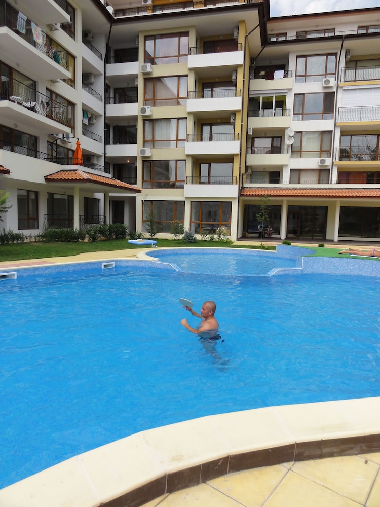 Menada Diamond Bay