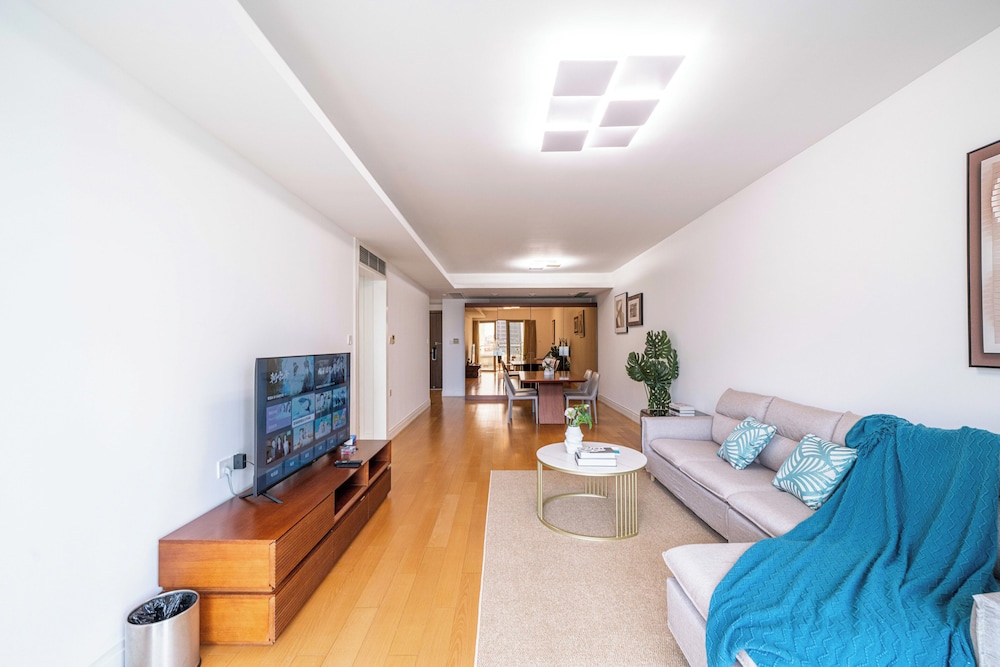 Tyms Premium 2BR 1BA Residence Yongxin
