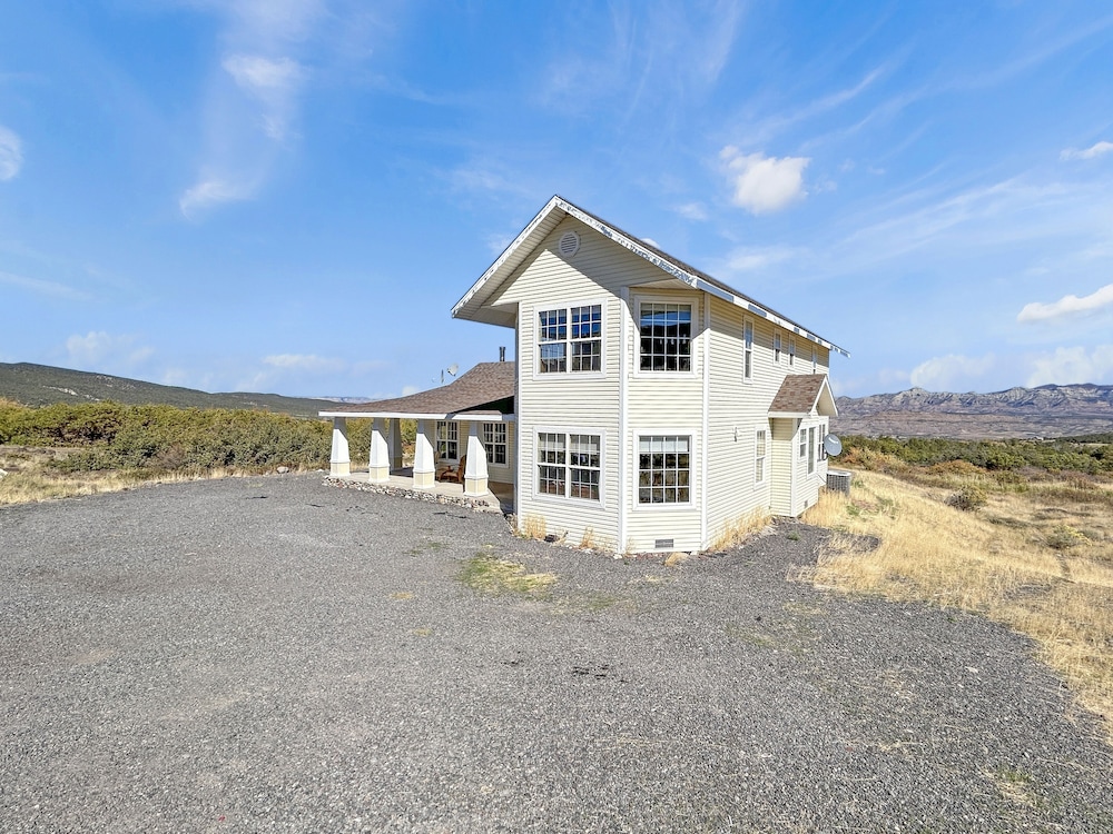 Lone Eagle Haven 3 Bedroom Home