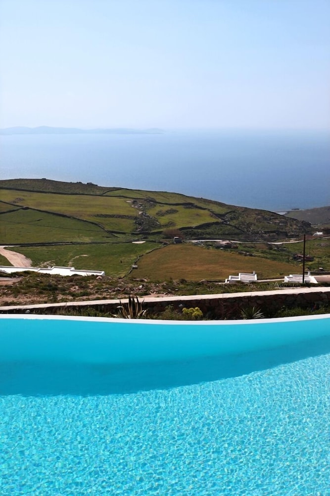 Villa DeLucien