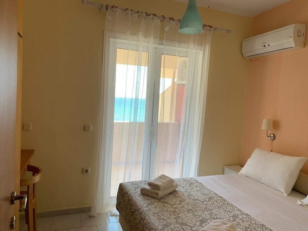 Menigos - Apartment AA5R 155-158 Coco-Mat view 3