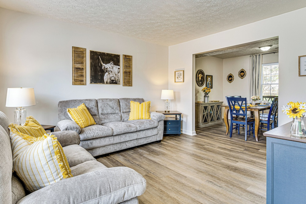 9 Mi to Dtwn Indianapolis: Family-friendly Home!