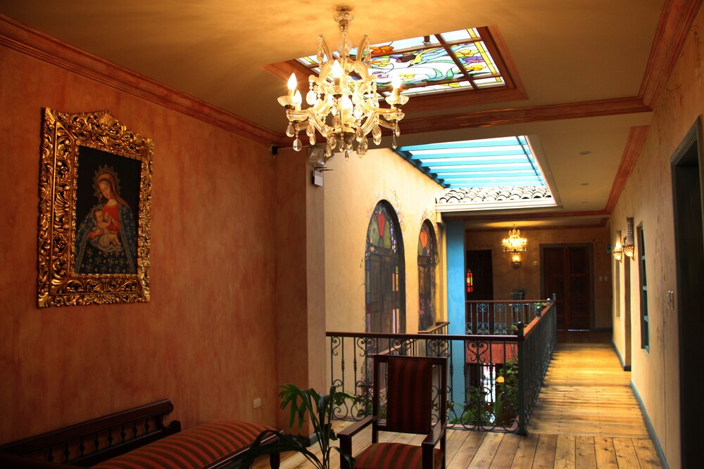 Hotel Inés María