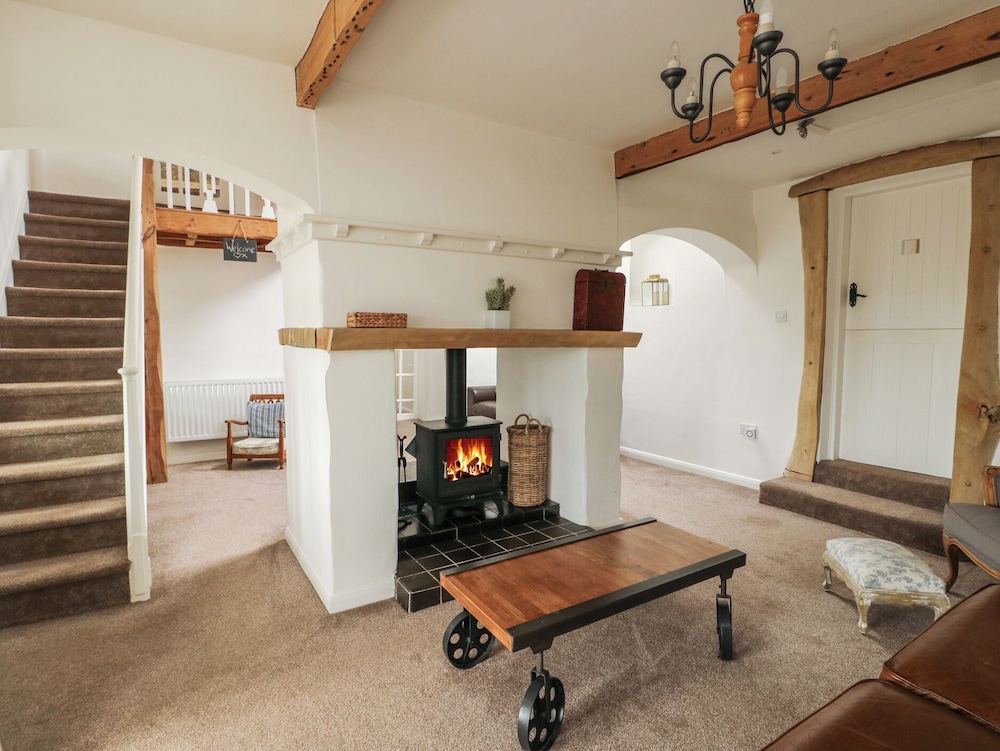Fferm Porthdafarch South Farm House