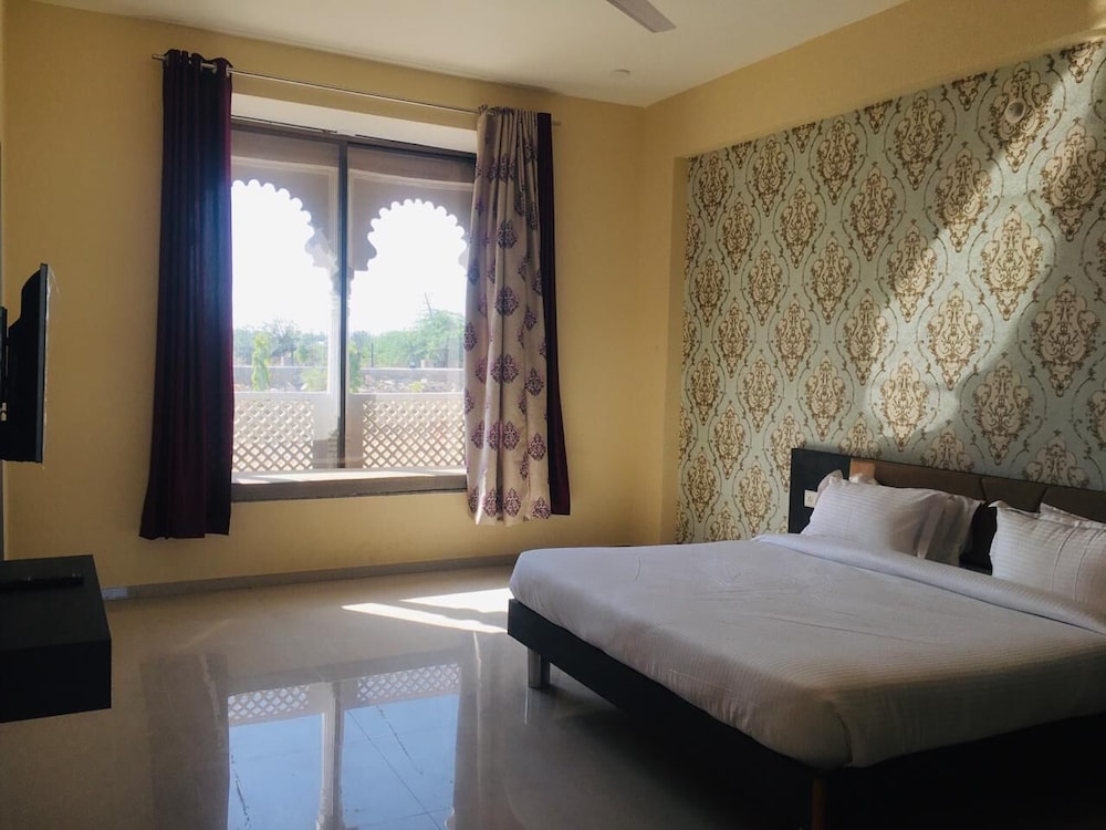 Vijayam Resort