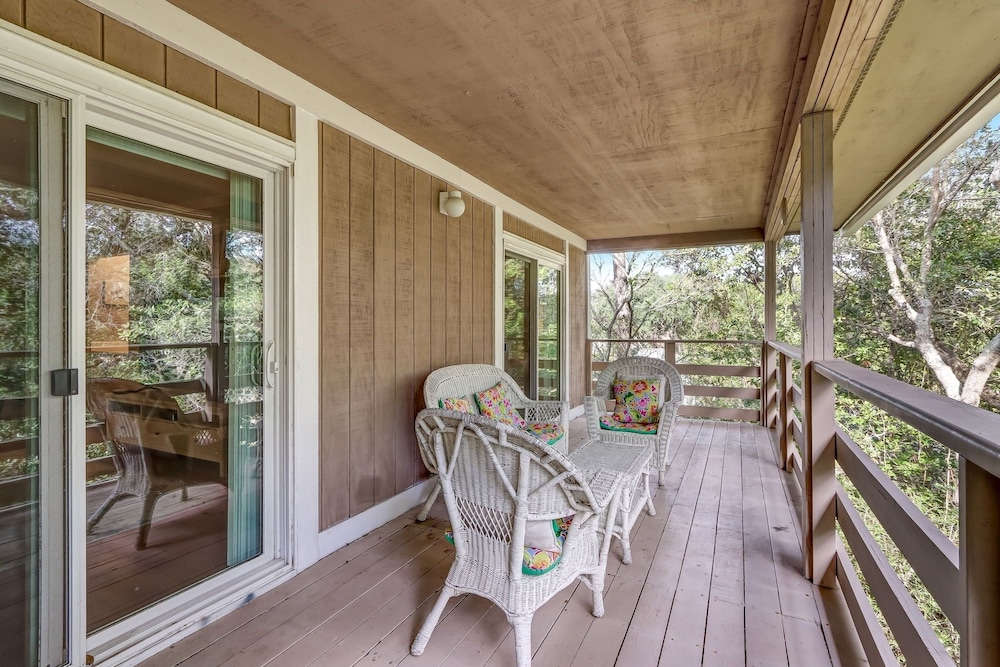 Amelia Landings 9e 2 Bedroom Condo
