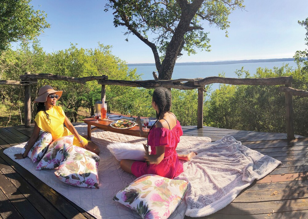 Sobhengu Lodge by Dream Resorts