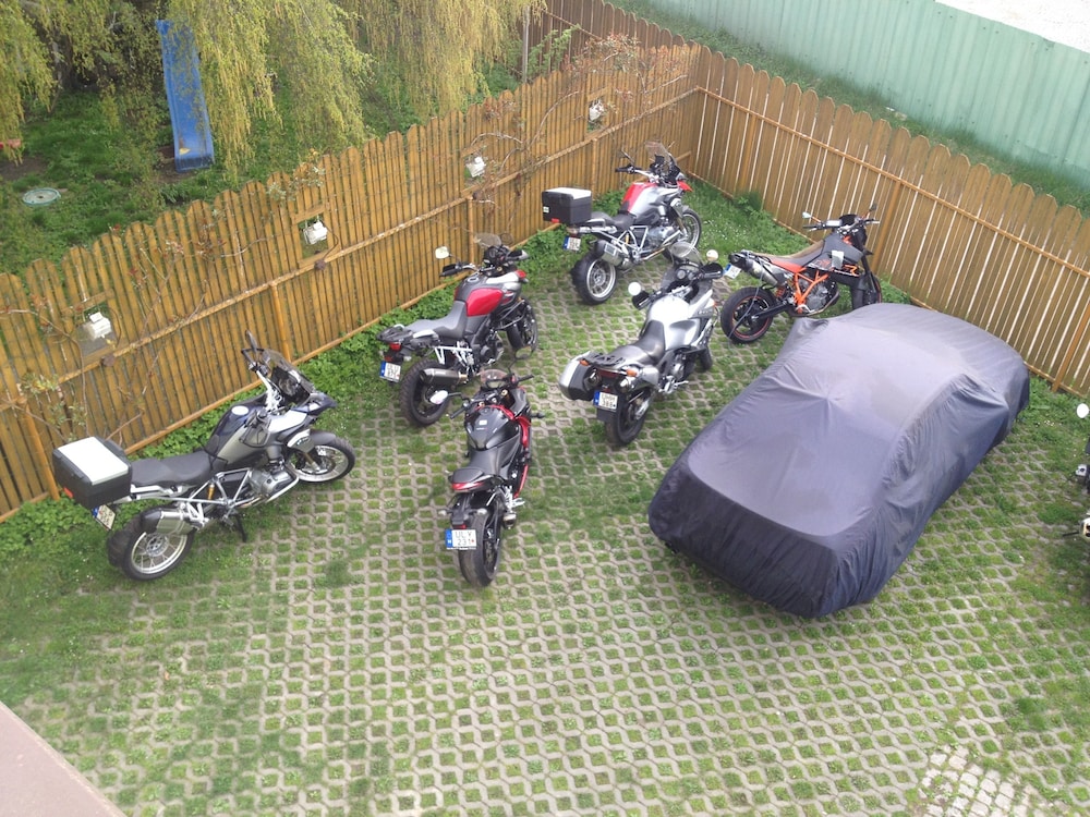 Photo 40