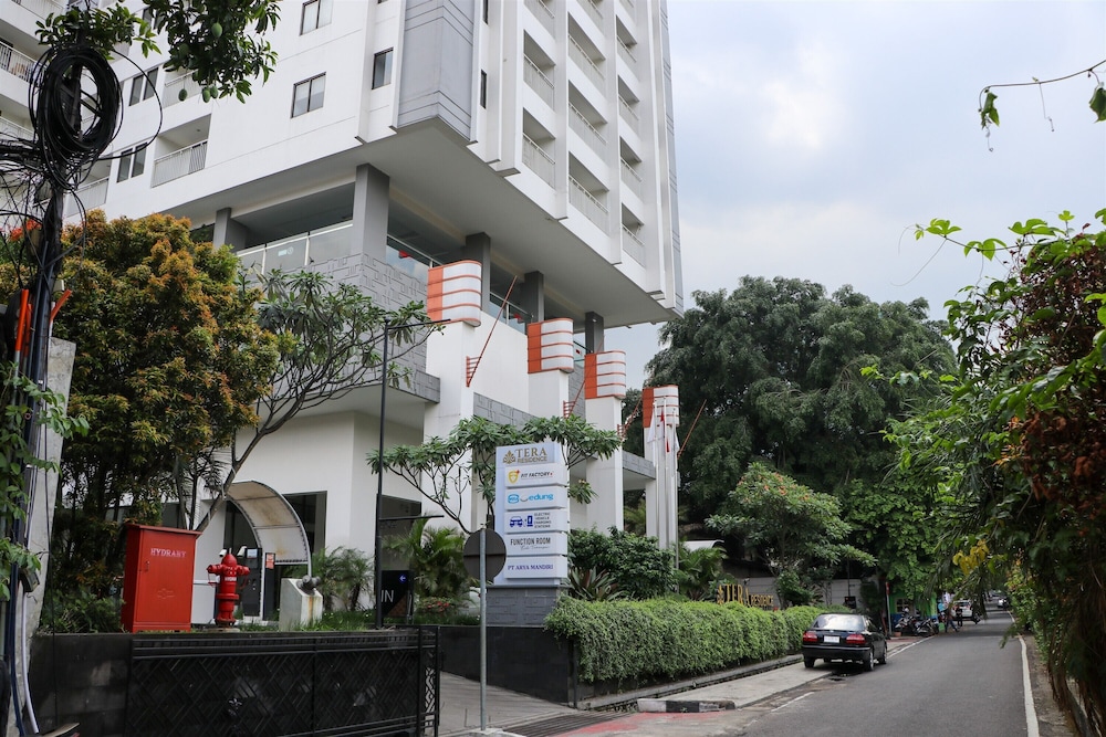 2Br Apartment Tamansari Tera Residence Near Braga Citywalk