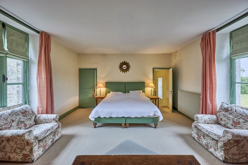 Manoir du Quesnay view 4