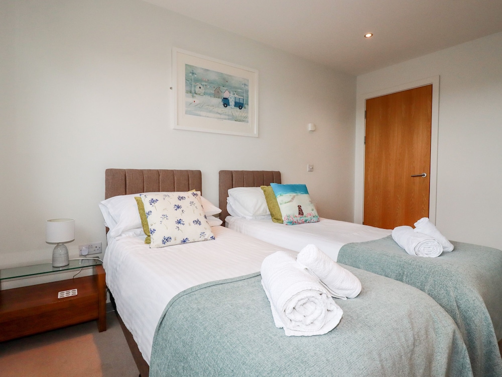 Fistral Pearl