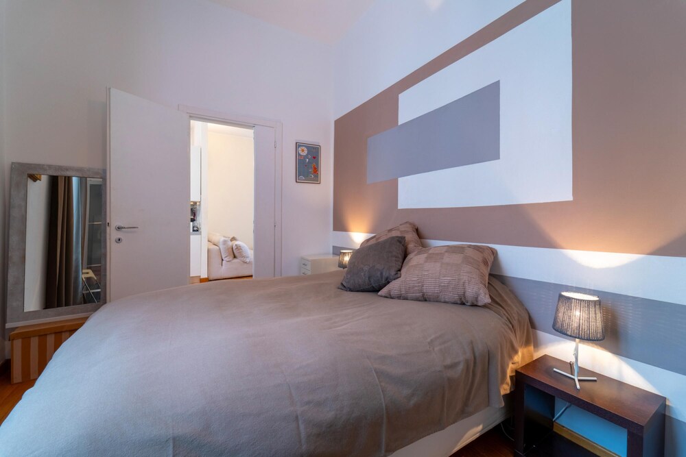 Isola Cozy Apartment — Milan photo 2
