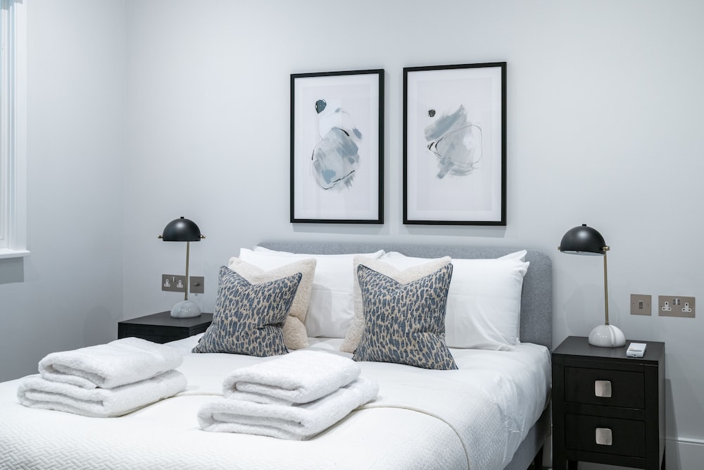 South Kensington Apartments