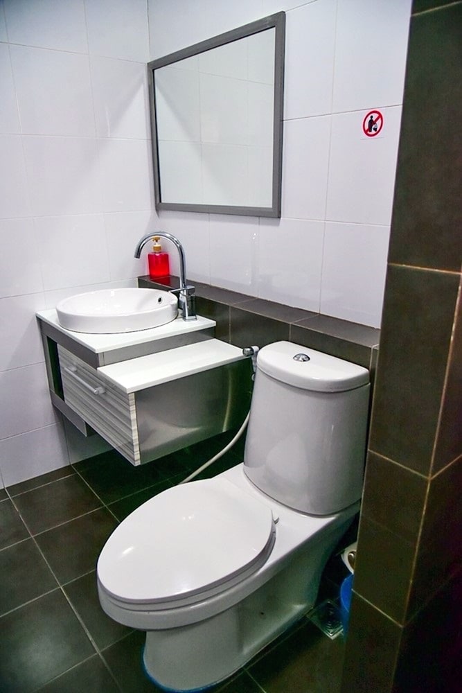 ZZZ Hostel - Don Mueang Airport