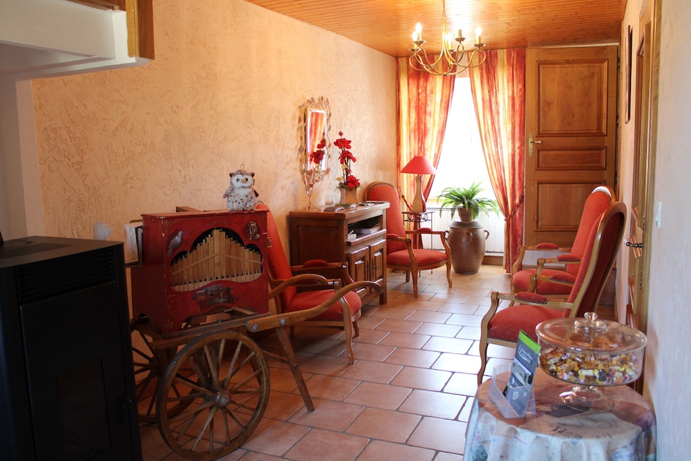 Le Logis du Château view 2
