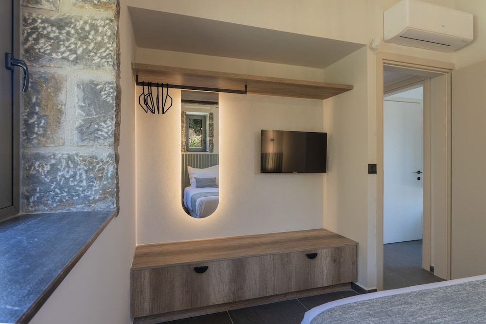 Villa Ioannis - With Private Pool