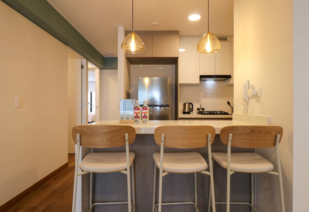 w Group-friendly 3BR w Balcony in Miraflores
