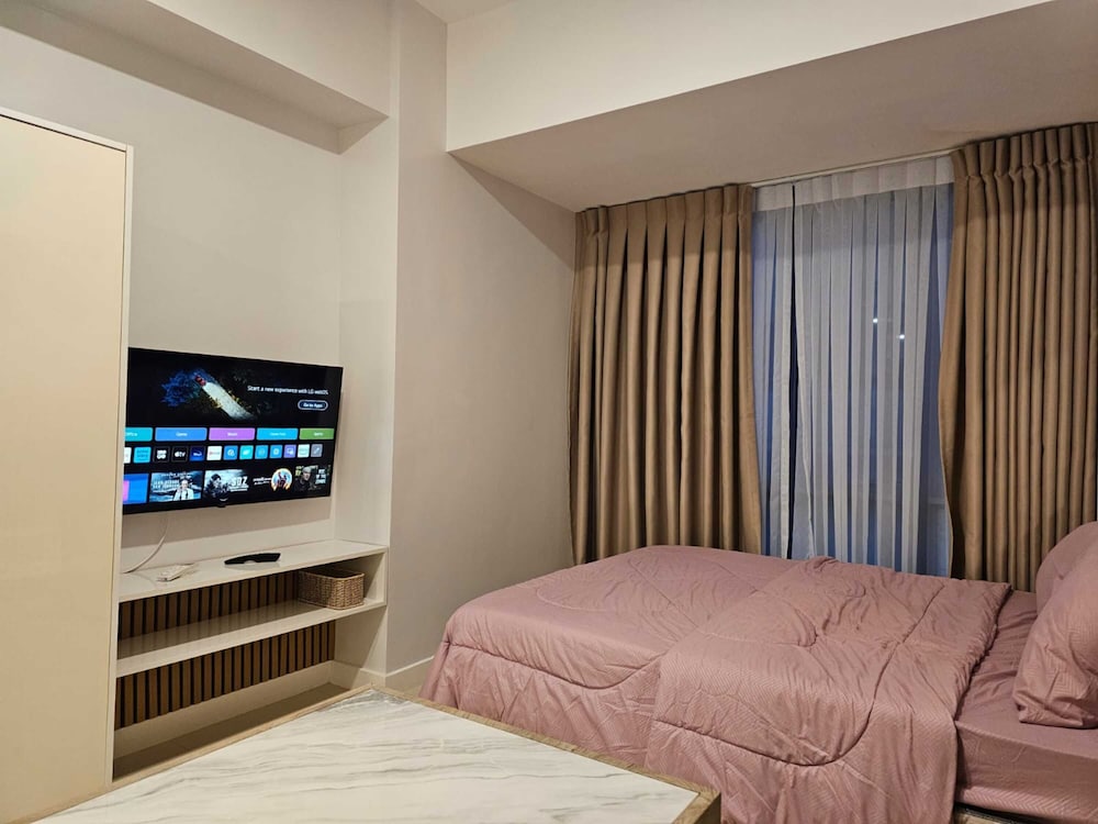 38 Park Avenue Condominiums view 2