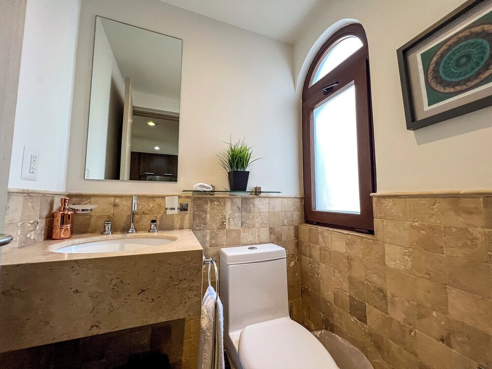 Prime Location w Amenities in San Miguel