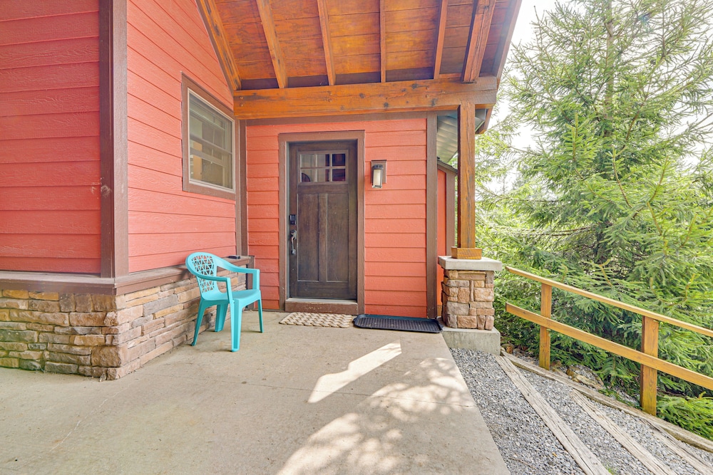 Ski, Hike, Bike! Family Haven at Snowshoe Mountain