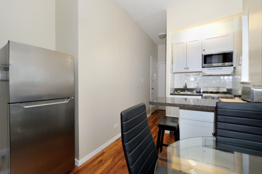 Charming 1BR in Murray Hill Kips Bay - Perfect for 2