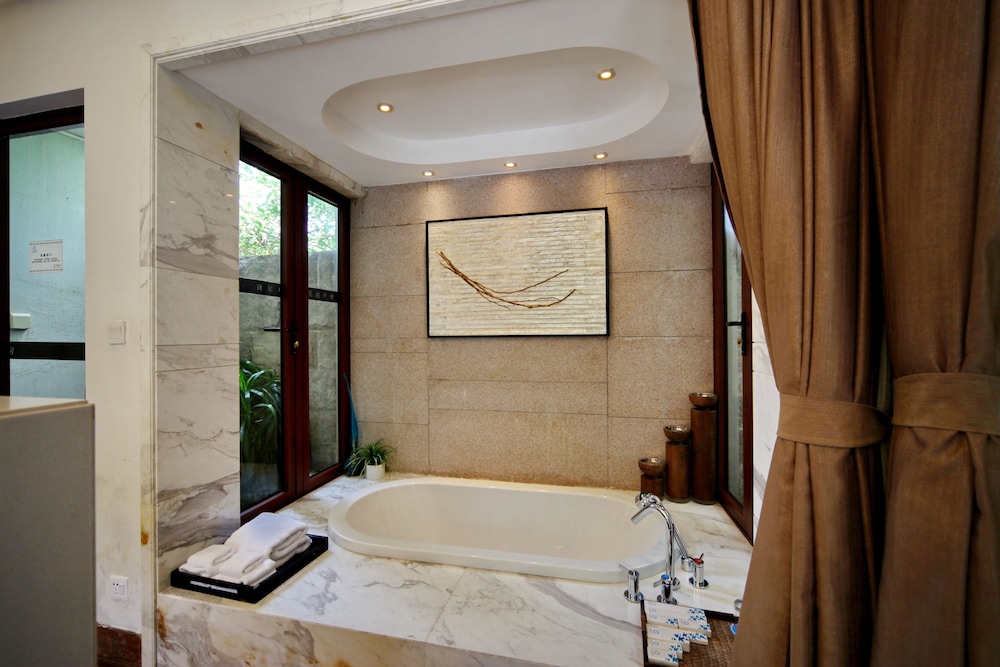 GLOBAL MIGRATORY BIRDS RESORT HOTEL