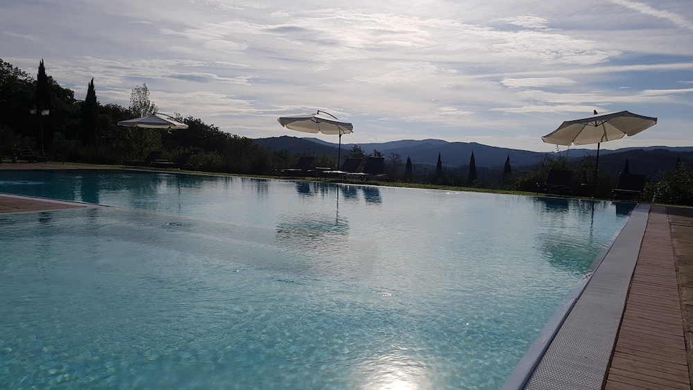 Poggio Cennina Resort