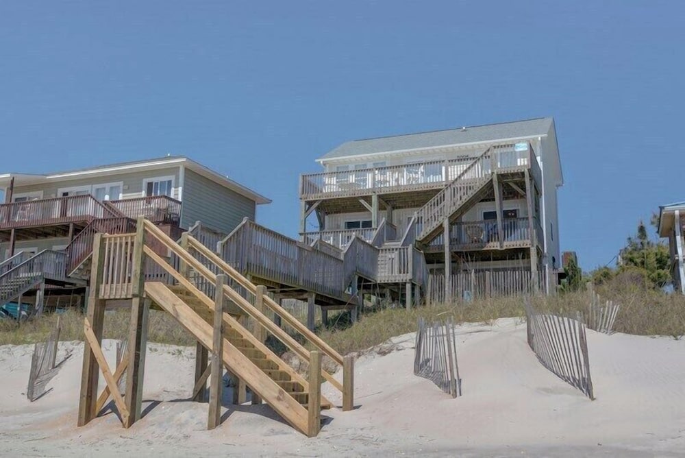 You're The Tops by Topsail Realty