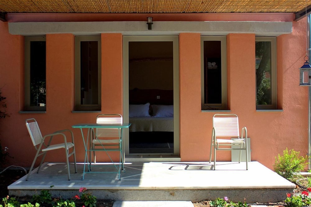 Mazaraki Guesthouse