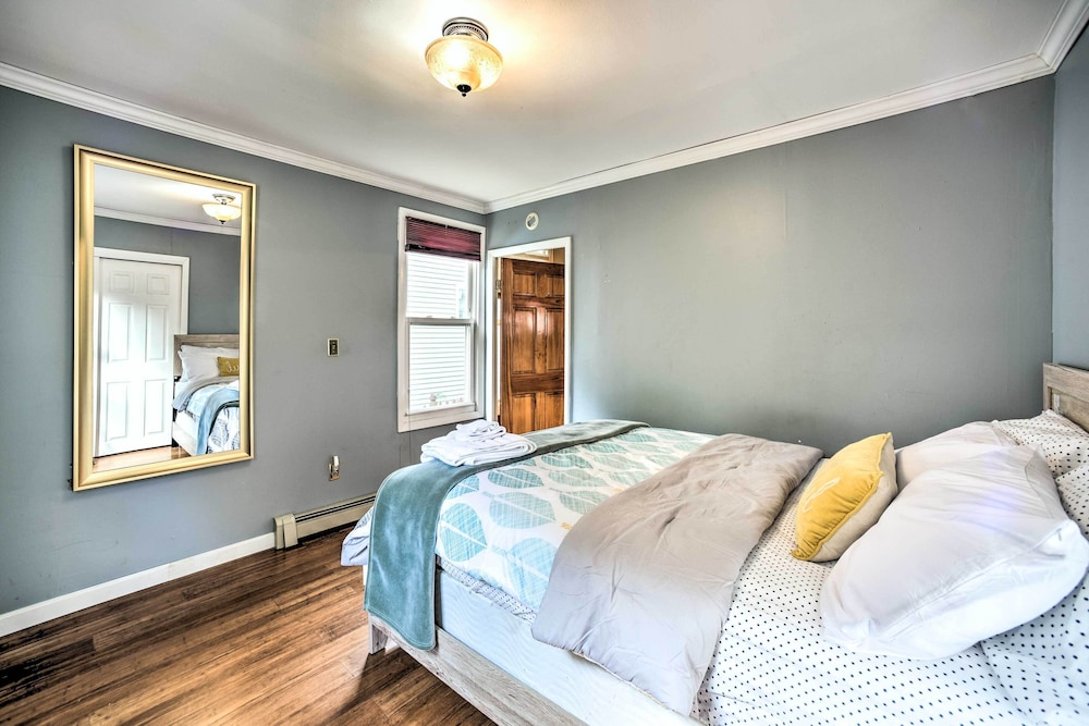 Pet-friendly Latham Retreat ~ 7 Mi to Albany! view 5
