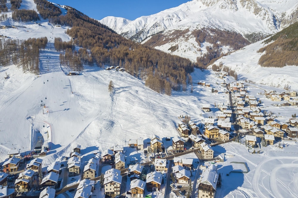 Sassella in Livigno With 2 Bedrooms and 1 Bathrooms