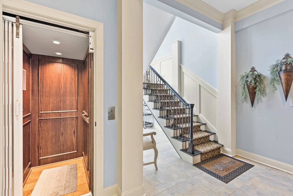 Permuda Private Island by Topsail Realty