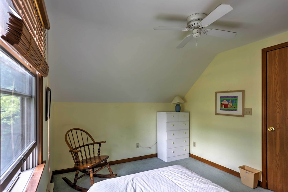 Coldwater Vacations - Waterfront Cottage w/ Dock on Dragon Lake! - Property Image 30