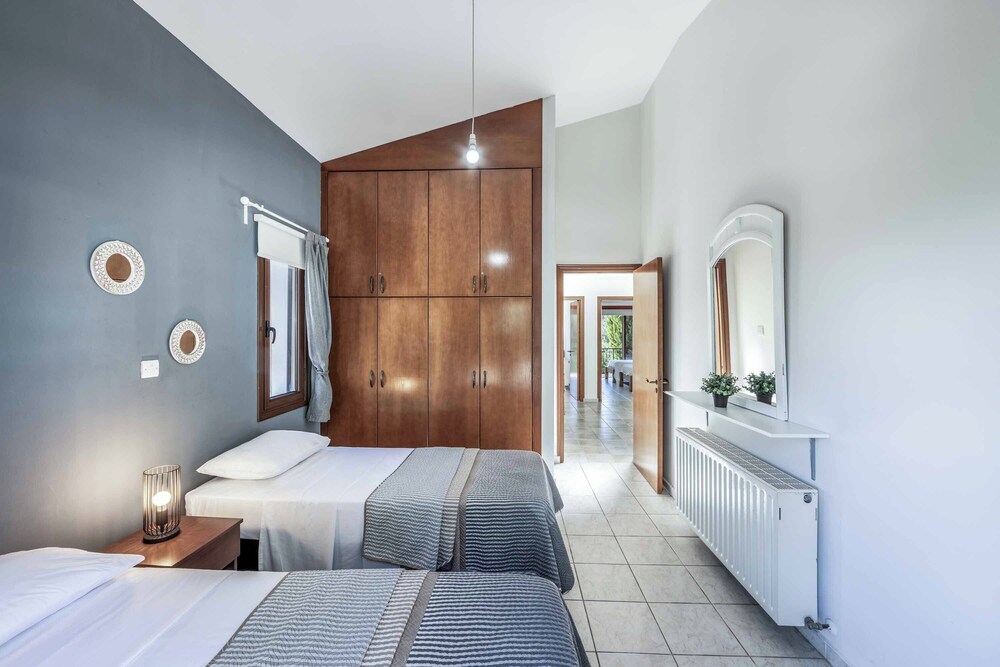 Villa Meadowlands