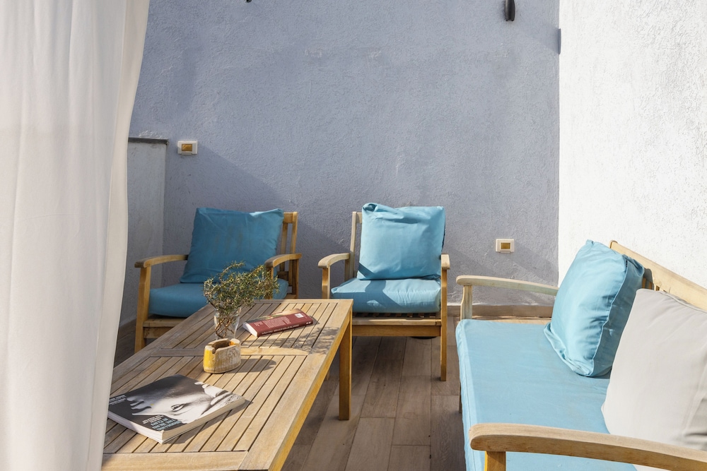 Rooftop Jacuzzi Penthouse by Sea N' Rent