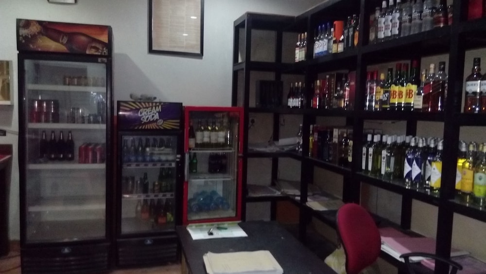 Sarathchandra Tourist Guest House