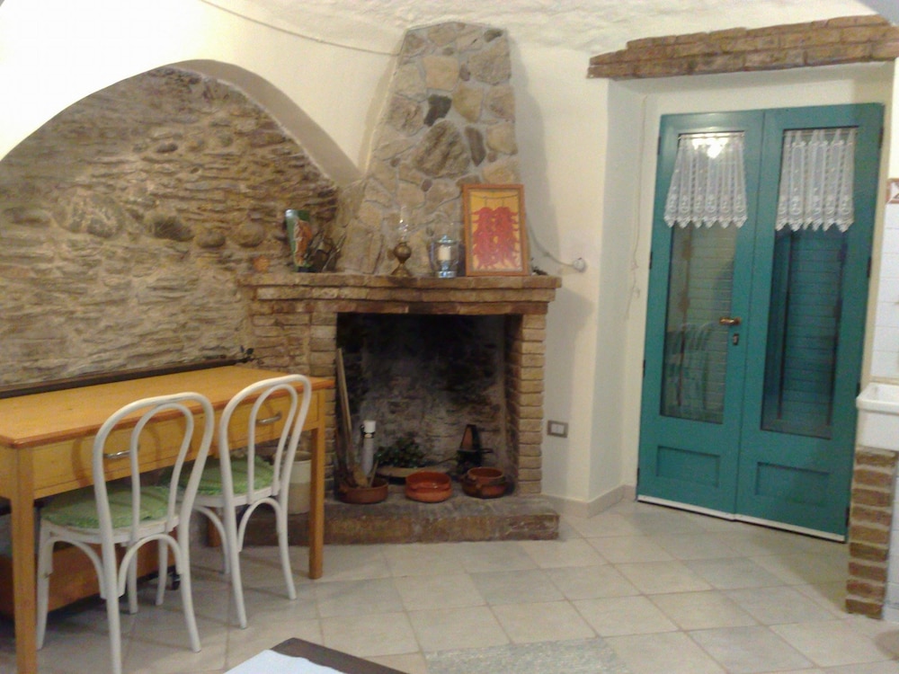 Photo 48