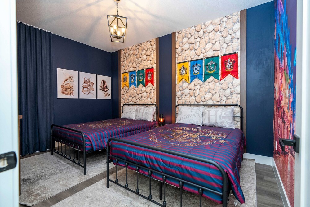 Cozy Stylish Home With Themed Decor