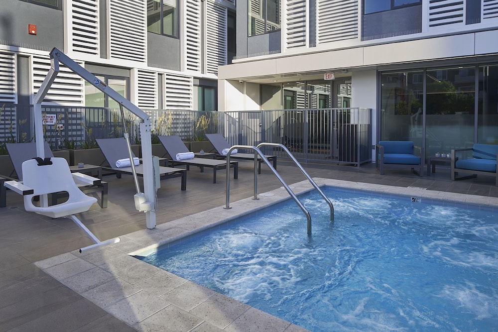 Hotel Mariposa Los Angeles - Property Image 20