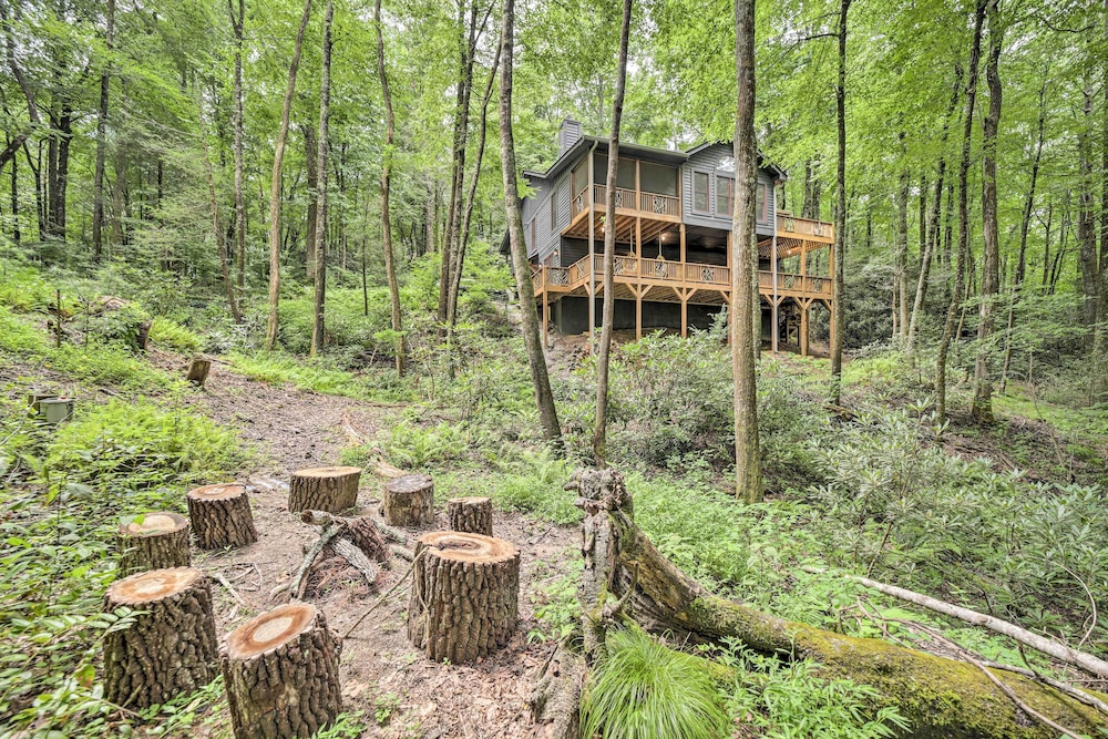 Secluded Sapphire Chalet w/ Game Room + Decks view 5