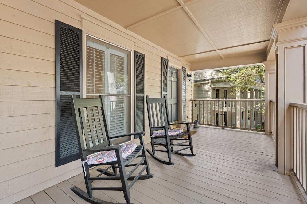 Fairways & Ocean Breeze 2 Bedroom Condo