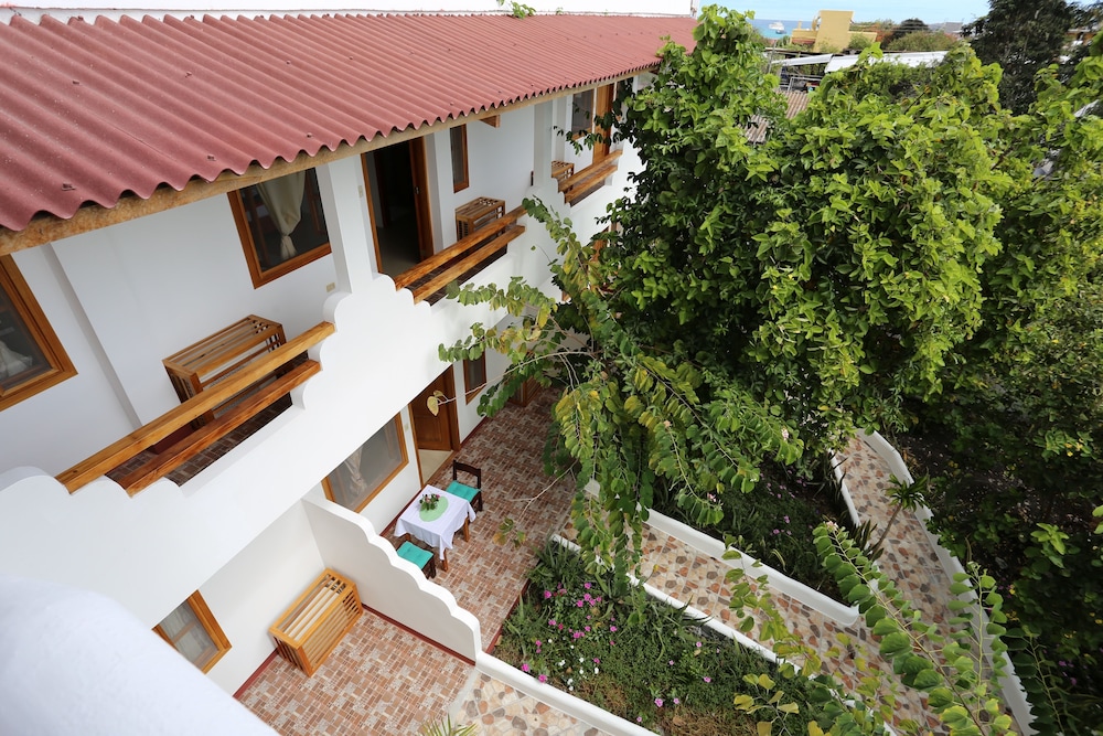 The Galapagos Pearl B&B
